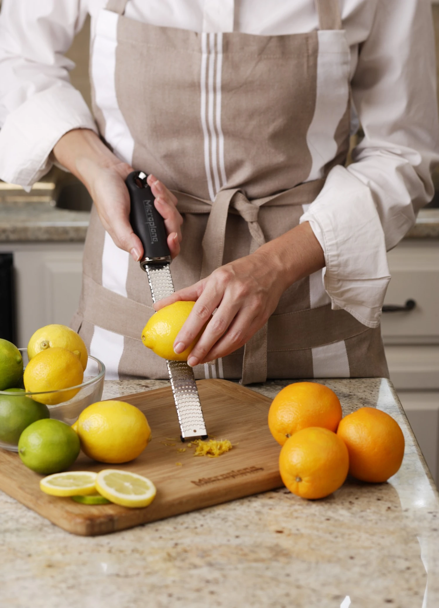 Microplane Premium Zester-Grater, Stainless Steel Blade - Fuchsia Handle 5 Microplane Premium Zester-Grater, Stainless Steel Blade - Fuchsia Handle - Image 4