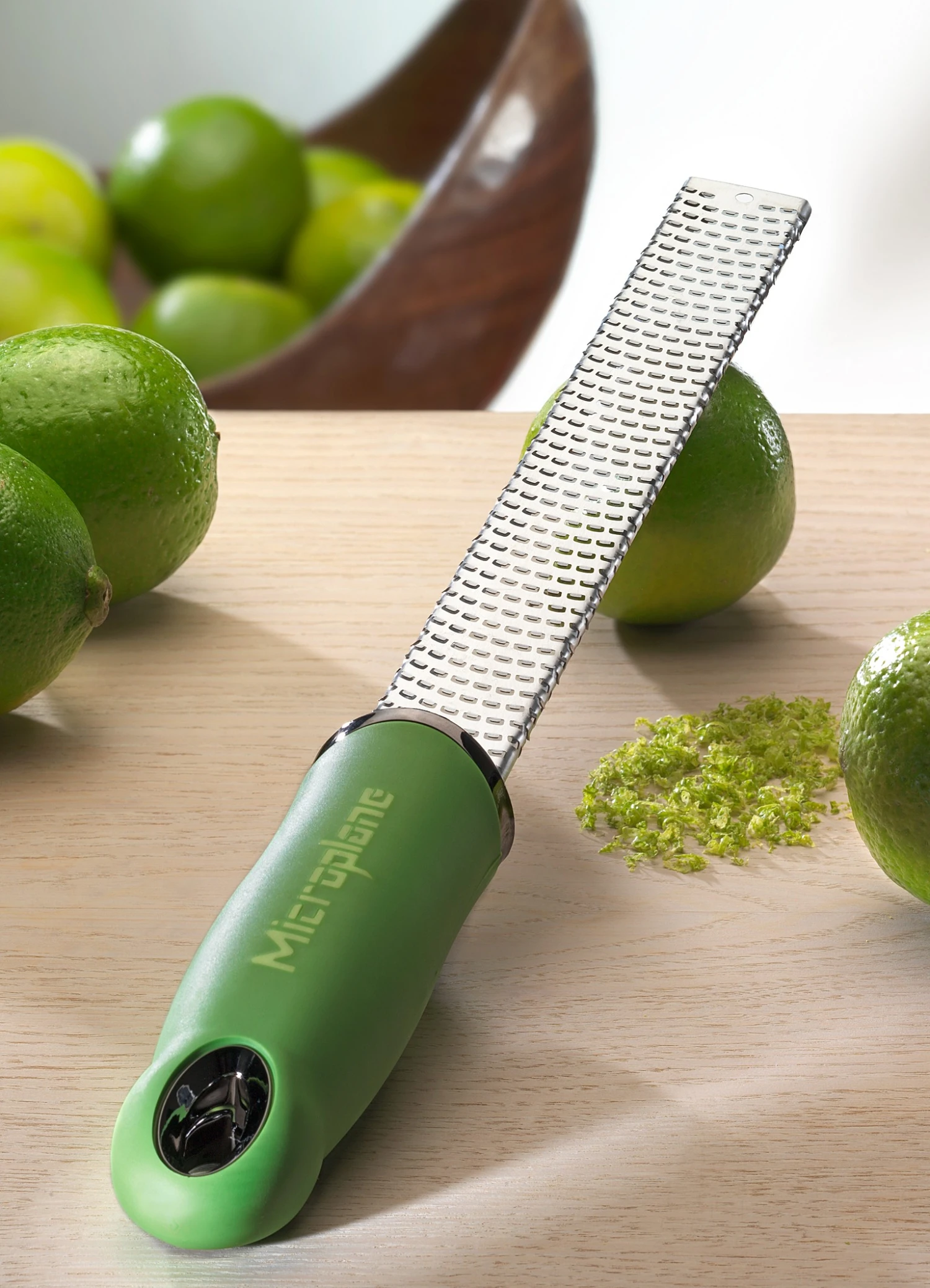 Microplane Premium Zester-Grater , Stainless Steel Blade - Green Handle 4 Microplane Premium Zester-Grater , Stainless Steel Blade - Green Handle - Image 2
